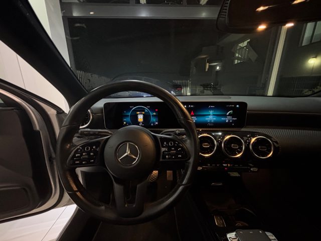 MERCEDES-BENZ A 180 usata, con Vetri oscurati