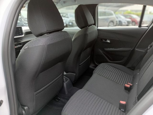 PEUGEOT 208 usata, con Autoradio