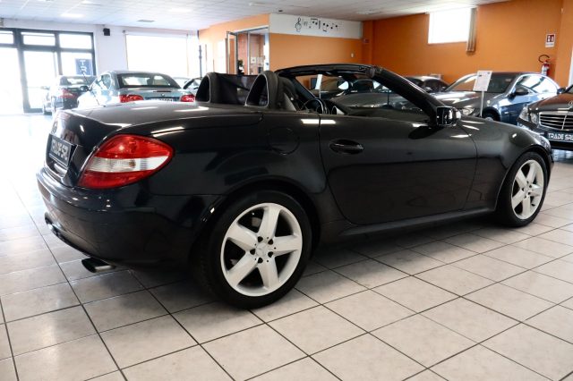MERCEDES-BENZ SLK 200 usata, con Climatizzatore