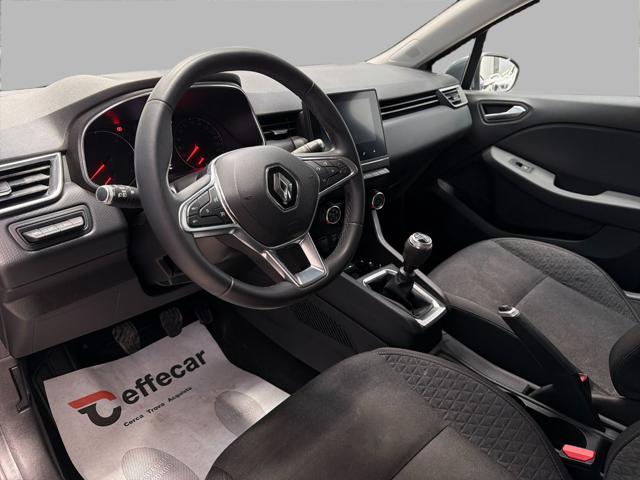 RENAULT Clio usata, con Boardcomputer