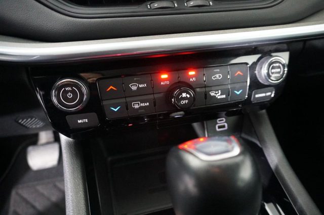JEEP Compass usata, con USB