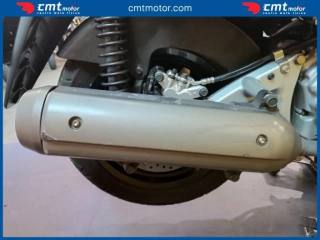 YAMAHA X-Max 250 usata 13