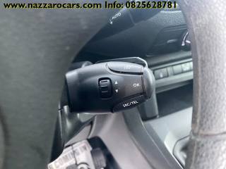 PEUGEOT Expert usata, con Volante multifunzione