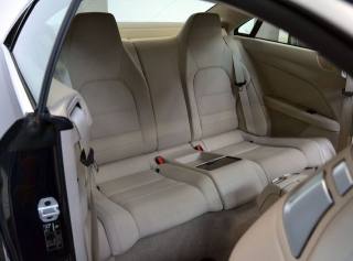 MERCEDES-BENZ E 200 usata, con Alzacristalli elettrici