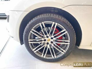 PORSCHE Macan usata 40