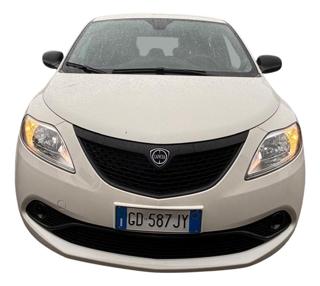 LANCIA Ypsilon usata, con Fendinebbia