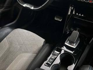PEUGEOT 2008 usata, con USB