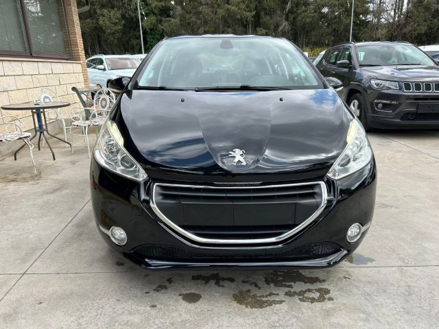 PEUGEOT 208 usata, con Airbag