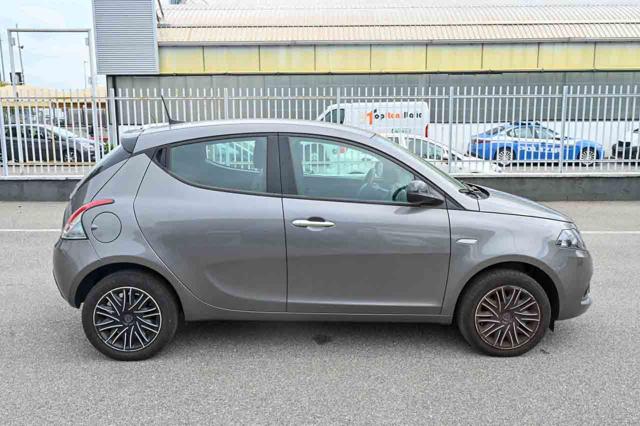 LANCIA Ypsilon usata, con Sedile posteriore sdoppiato