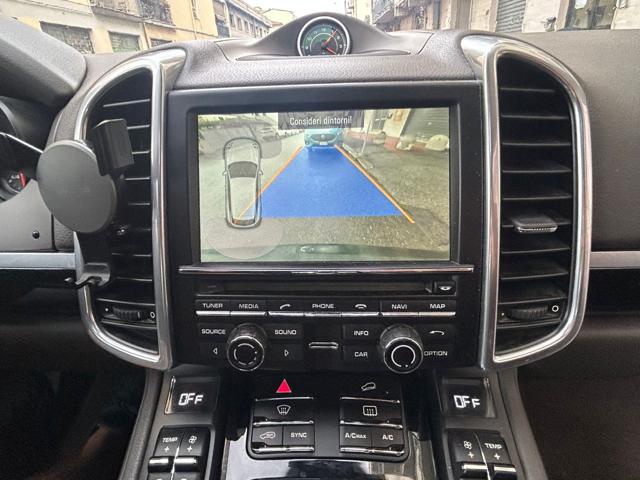 PORSCHE Cayenne usata, con Cronologia tagliandi