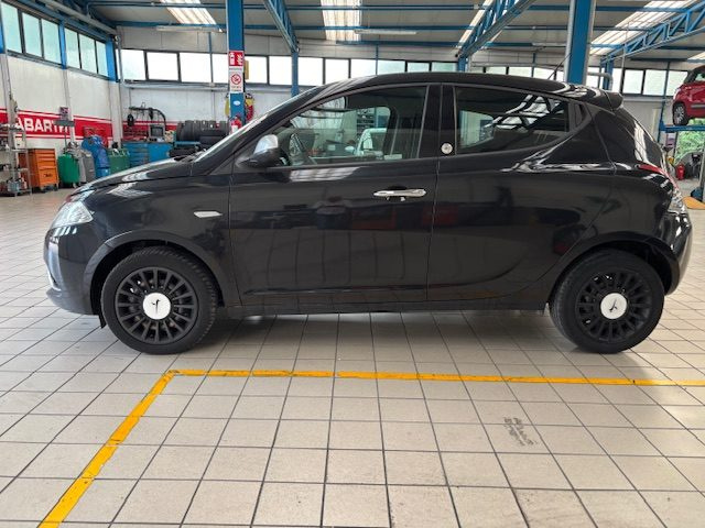 LANCIA Ypsilon usata, con Airbag Passeggero