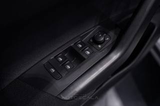 VOLKSWAGEN Taigo usata, con Cruise Control