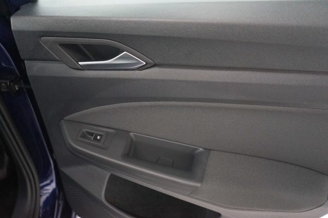 VOLKSWAGEN Golf usata, con Freno di stazionamento elettrico