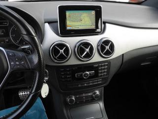 MERCEDES-BENZ B 180 usata, con Boardcomputer