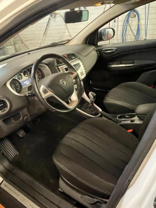 LANCIA Delta usata, con Servosterzo