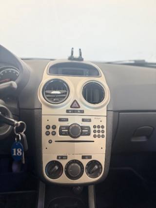 OPEL Corsa usata 15