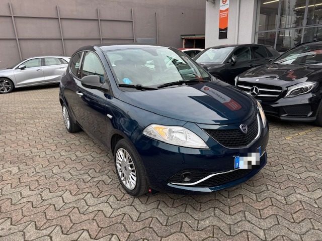 LANCIA Ypsilon usata, con Airbag Passeggero