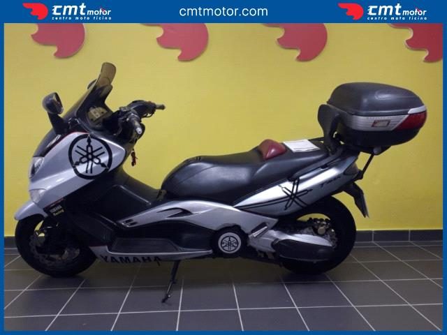 YAMAHA T-Max 500 usata 2