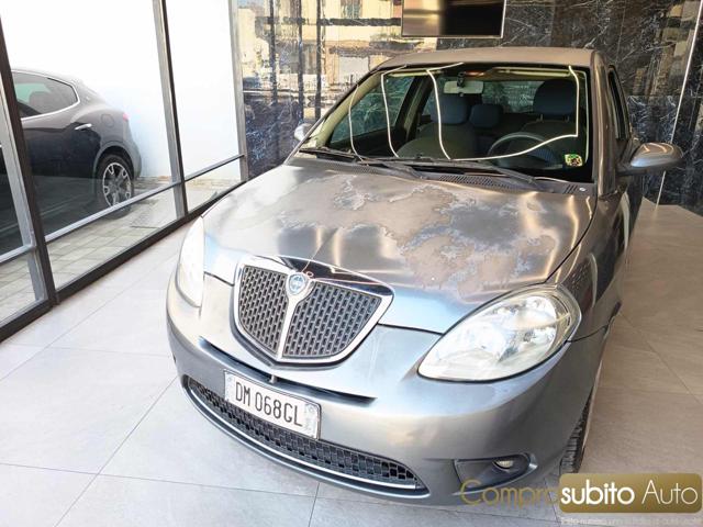 LANCIA Ypsilon usata, con ABS