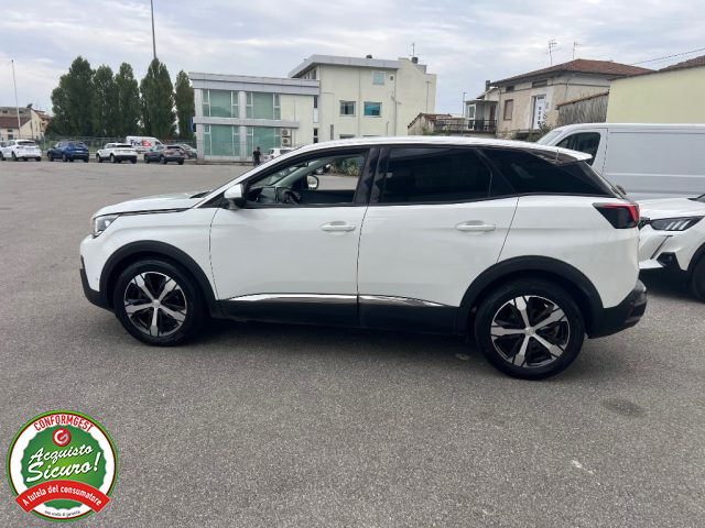 PEUGEOT 3008 usata, con Fendinebbia