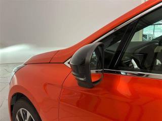 RENAULT Clio usata, con Specchietti laterali elettrici