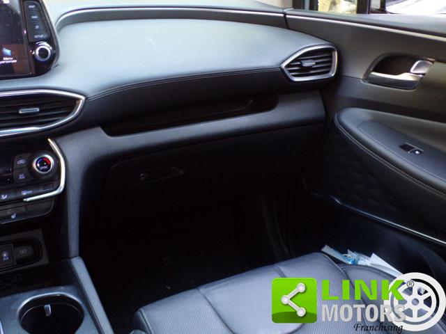 HYUNDAI Santa Fe usata, con Monitoraggio pressione pneumatici