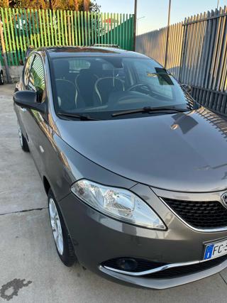 LANCIA Ypsilon usata, con Cerchi in lega