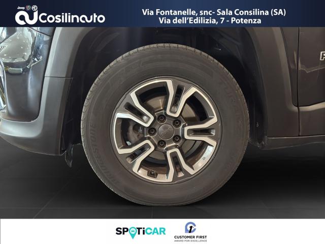 JEEP Renegade usata, con USB