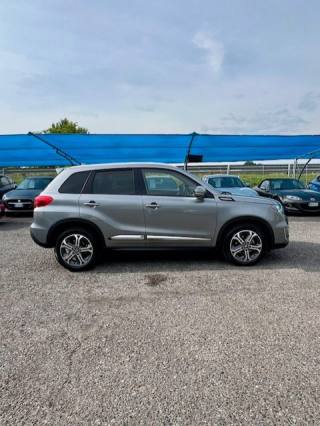 SUZUKI Vitara usata, con Autoradio