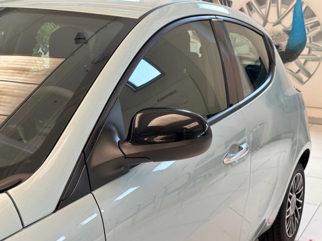 LANCIA Ypsilon usata 28