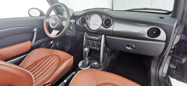 MINI Cabrio usata 45