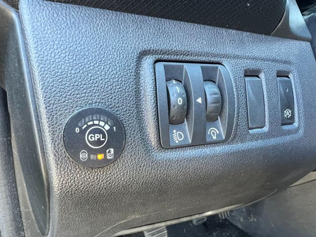 RENAULT Clio usata, con Immobilizzatore elettronico