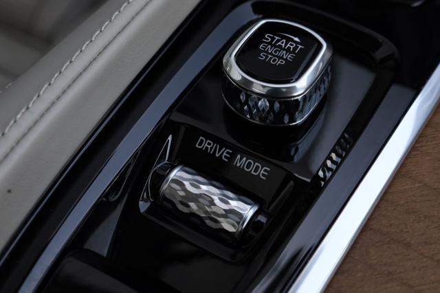 VOLVO XC90 usata, con Filtro antiparticolato