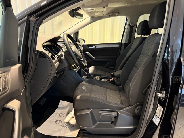VOLKSWAGEN Touran usata, con Airbag Passeggero