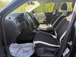 VOLKSWAGEN T-Roc usata, con Fari LED