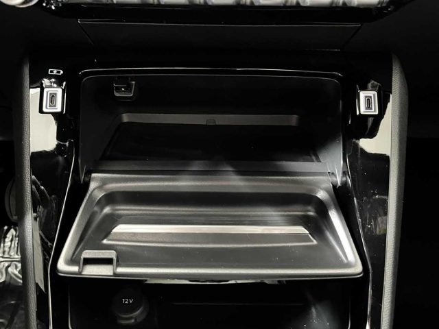 PEUGEOT 2008 usata, con Frenata d