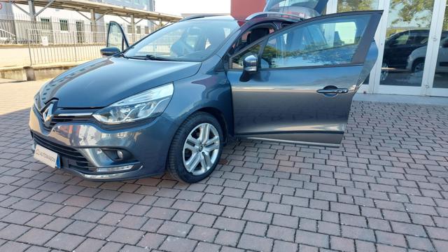 RENAULT Clio usata, con Sedile posteriore sdoppiato