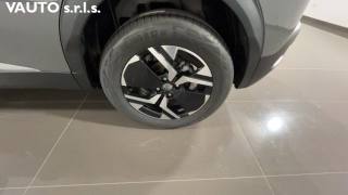 PEUGEOT 2008 usata, con Apple CarPlay