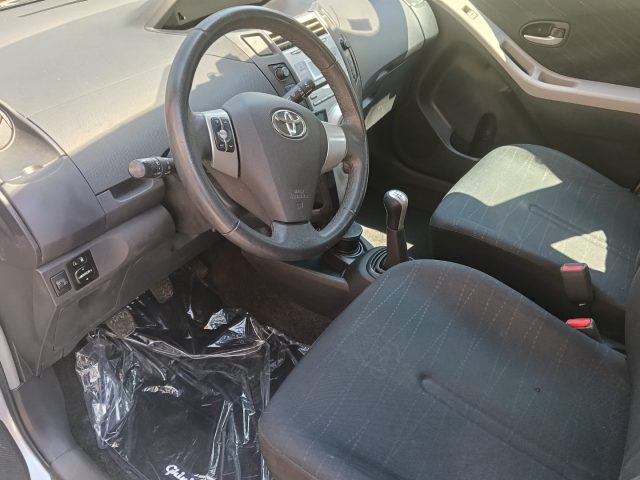 TOYOTA Yaris usata, con Climatizzatore