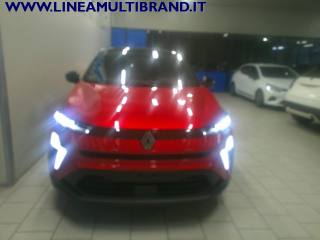 RENAULT Captur usata, con USB