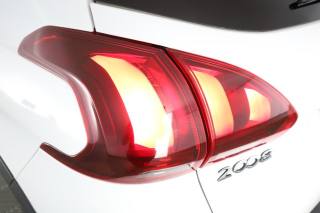 PEUGEOT 2008 usata 8