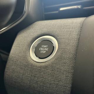 RENAULT Clio usata, con Volante multifunzione