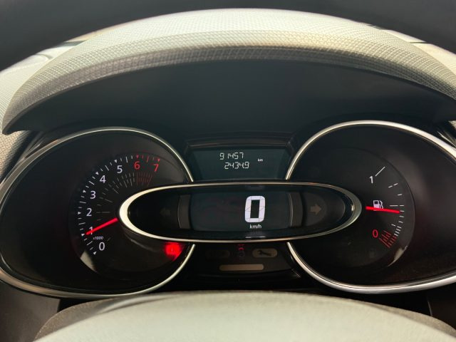 RENAULT Clio usata, con Servosterzo
