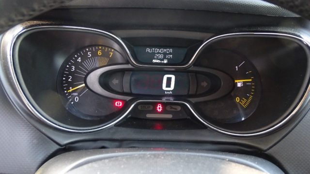 RENAULT Captur usata 94