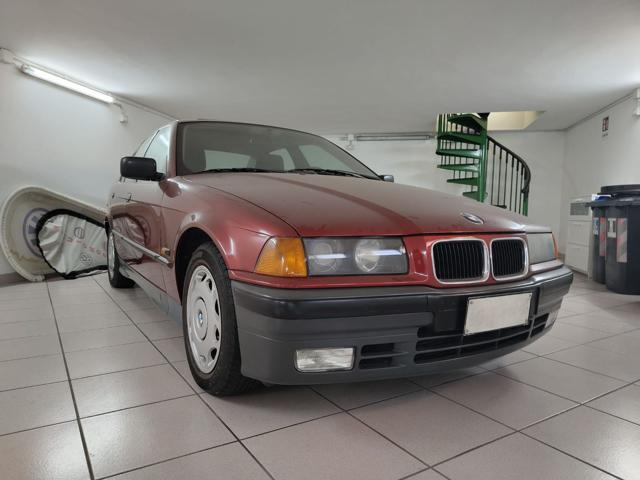 BMW 318 usata, con Alzacristalli elettrici