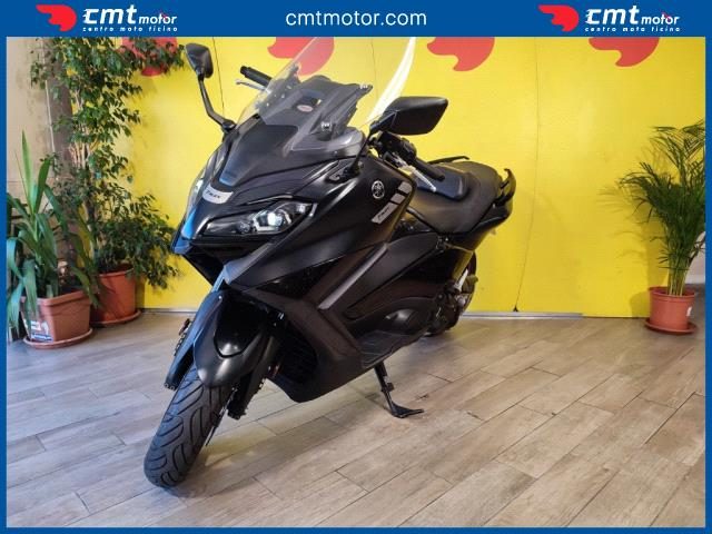 YAMAHA T-Max 560 usata 1