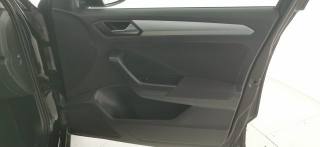 VOLKSWAGEN T-Roc usata 57