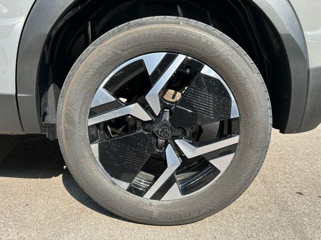 PEUGEOT 2008 usata, con Park Distance Control