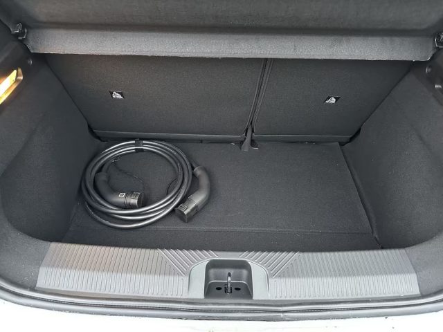 RENAULT R 5 usata, con Touch screen