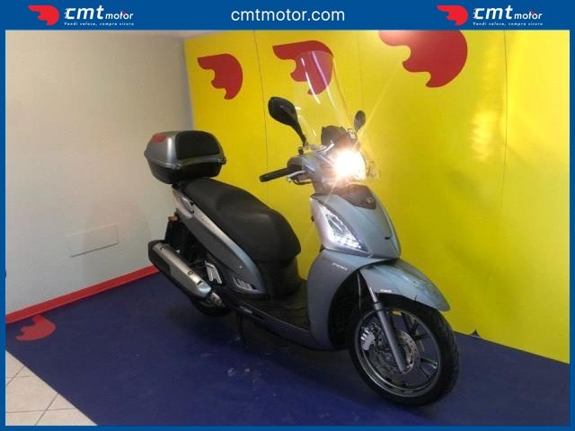 KYMCO People 300 usata 10